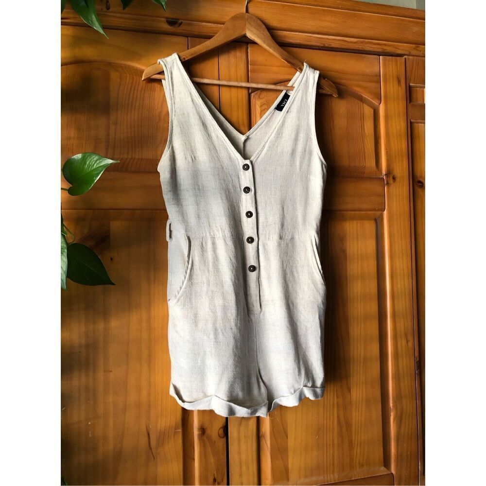 Vici Garned Pocketed Button Down Romper Size M - Picture 3 of 11